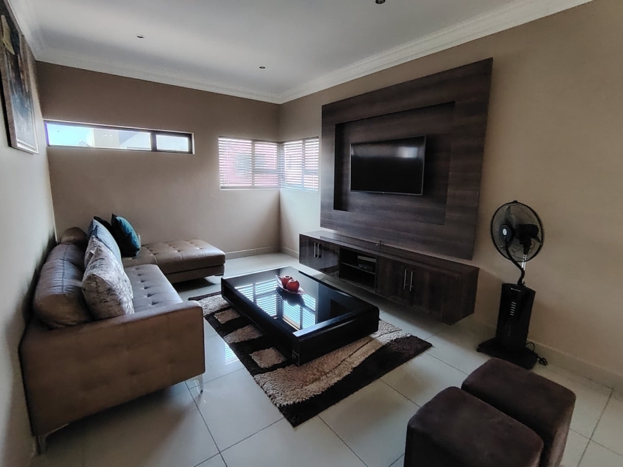 4 Bedroom Property for Sale in Wild Olive Estate Free State